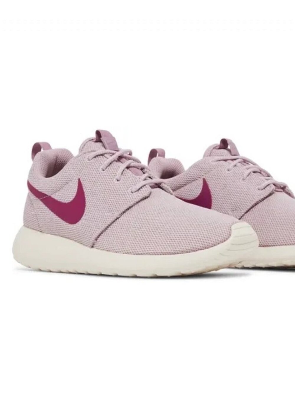 NIKE women's running shoes size 5